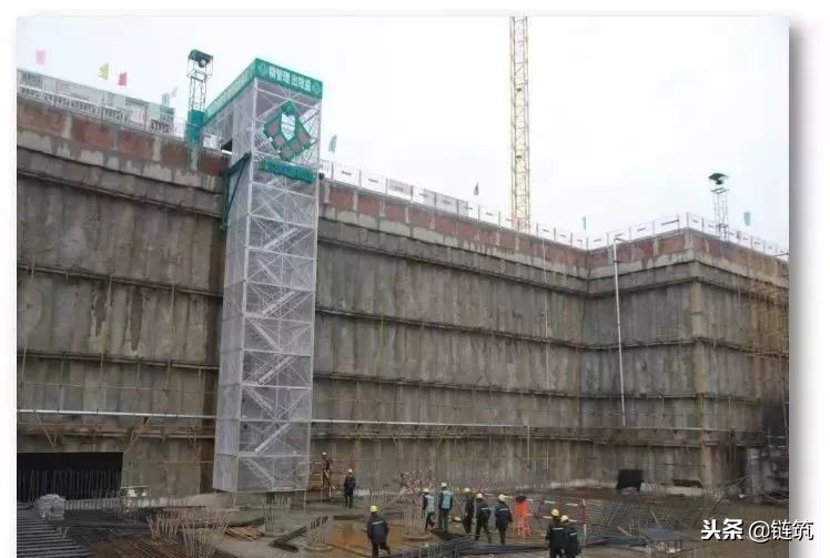 26条施工现场管理总结，附事故案例，不收不行！