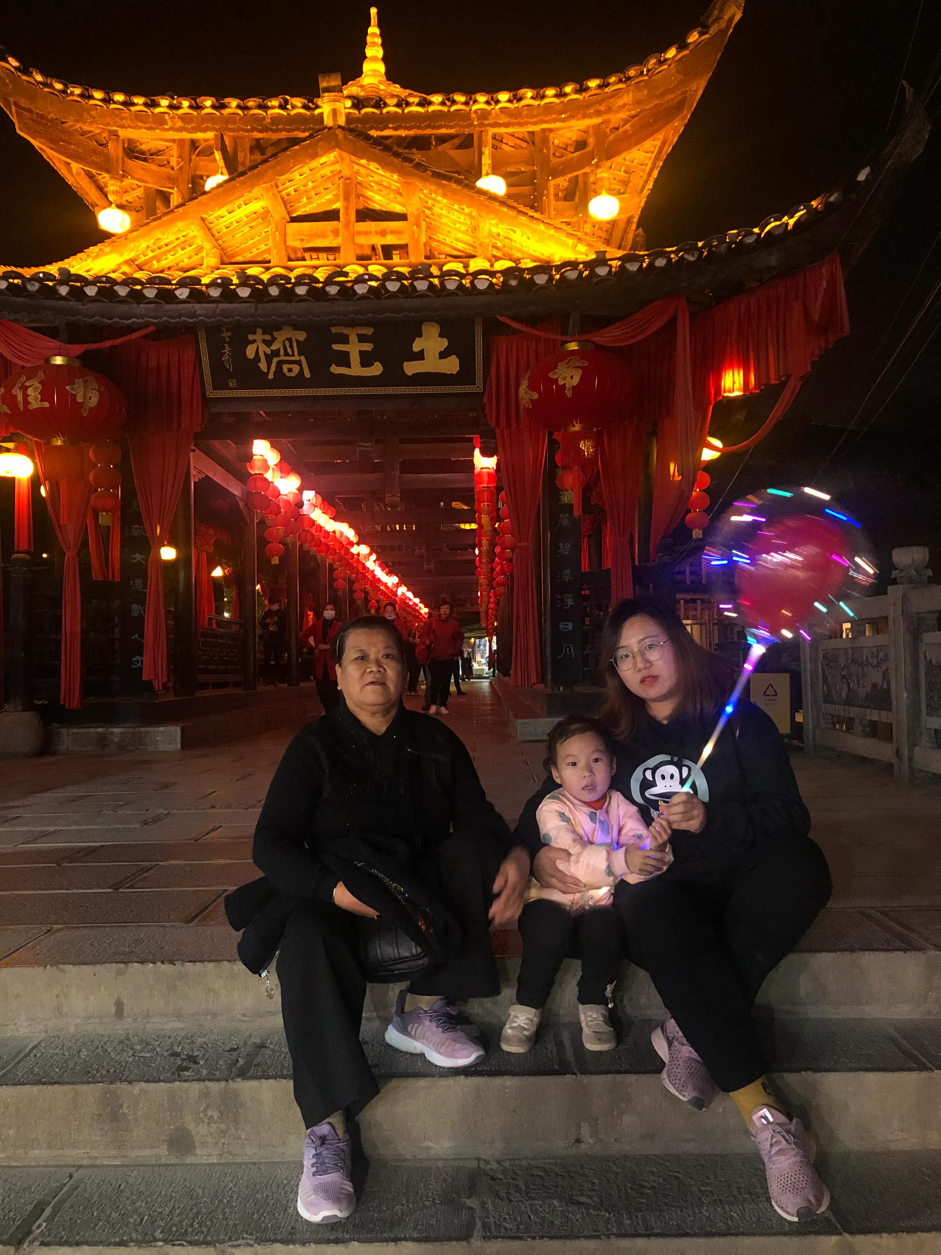 张家界武陵源天门山大峡谷三日游,张家界凤凰古城芙蓉镇六日游攻略