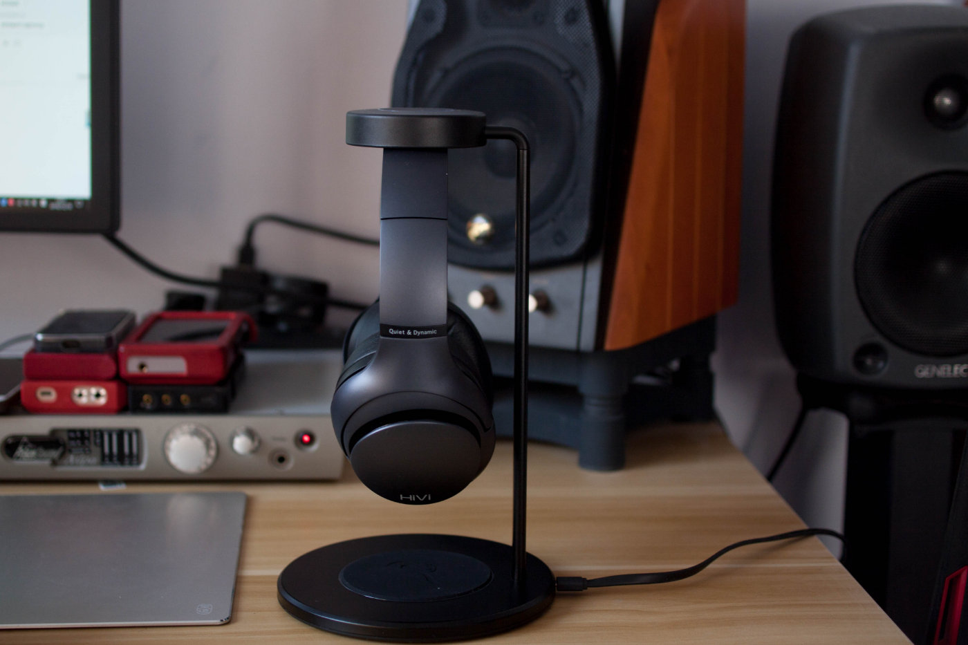 惠威旗舰耳机,惠威耳机aw-85深度评测