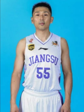 cba历史上打出60+三双的球员,cba历史上有哪些球员单场盖帽上双