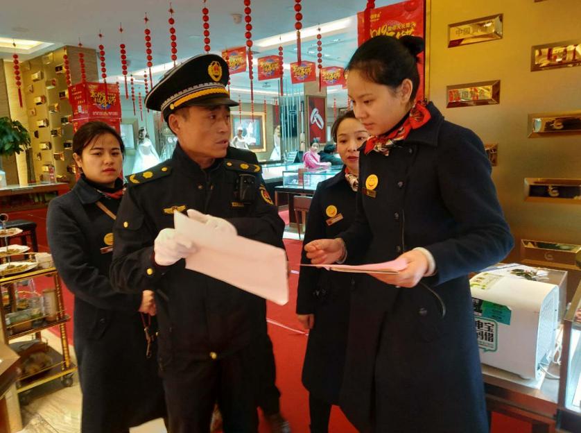 上饶人赤膊上街结果会咋样？这七类行为城管盯牢你