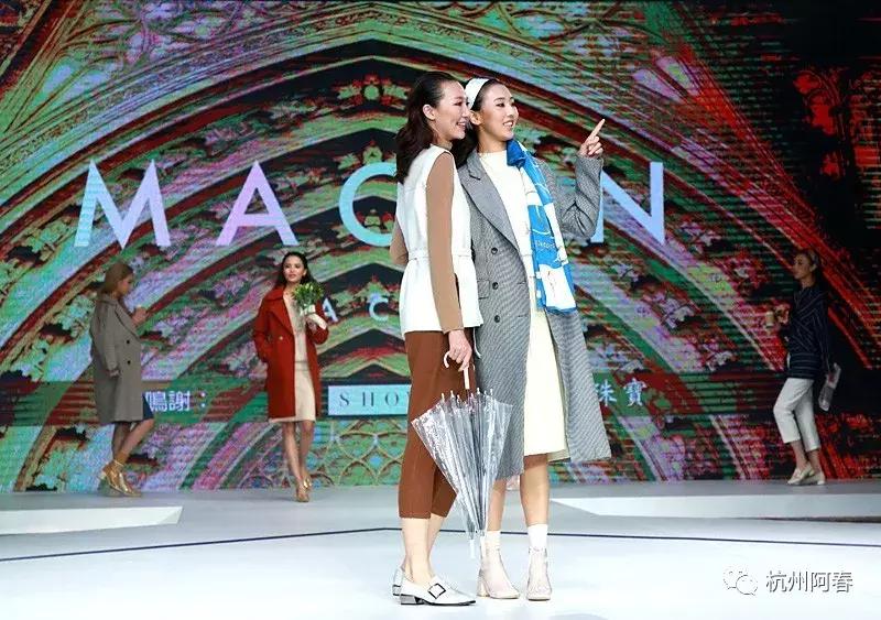 超百图再现2018年服装圈内那三十道靓丽风景……