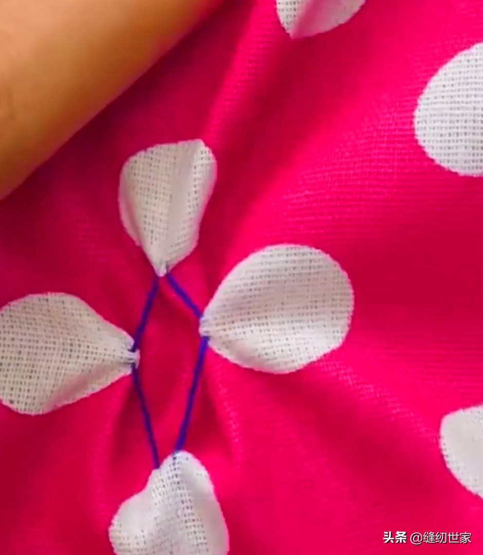 衣服老气?教你7个缝纫技巧改造一下,改后洋气又好看