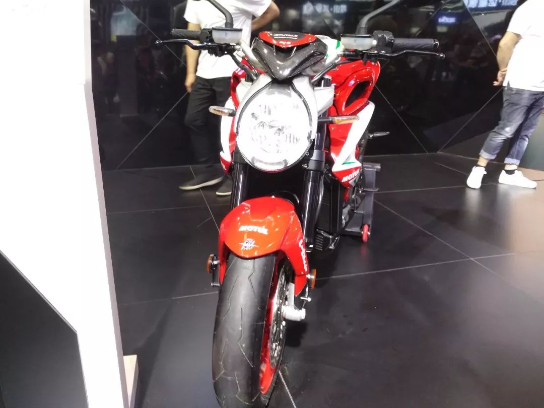 搭载宝马发动机的国产车型,搭载宝马发动机的国产车怎么样