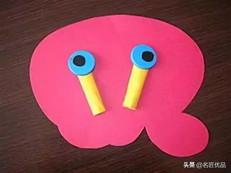 跟宝贝一起完成小螃蟹手工制作,手工制作幼儿园简单手工螃蟹