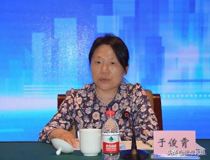 深刻感悟毛*东泽**思想的真理力量和实践伟力——第八届中国社会科学院毛*东泽**思想论坛在长沙召开