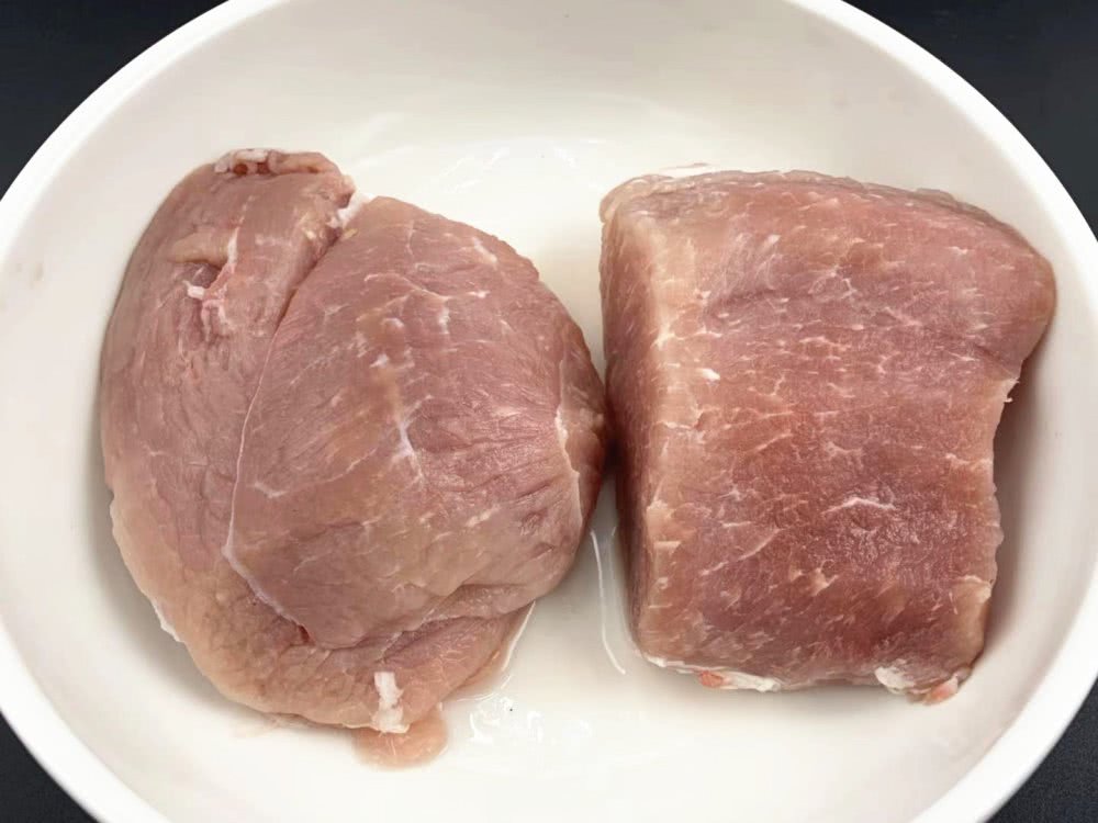 冻肉解冻后怎么去除冰箱异味,用三种方法解决冰箱里的冻肉