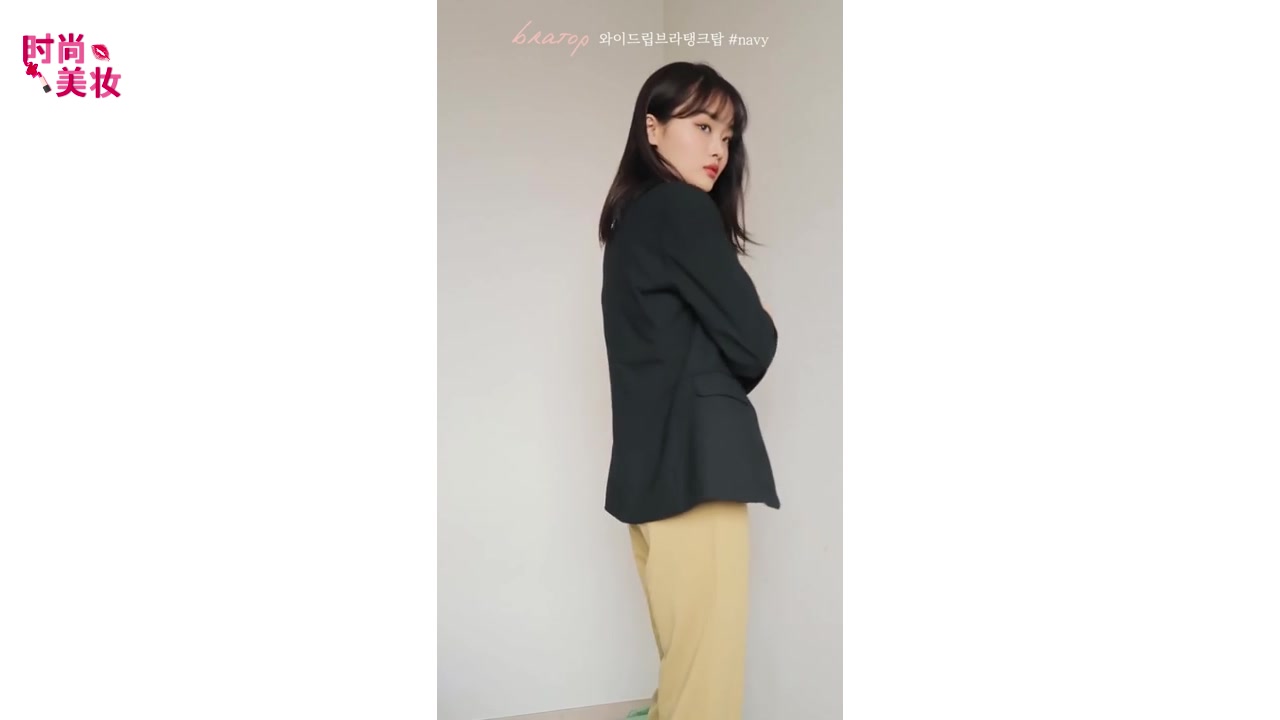 职场极简女装,穿衣搭配技巧秒变职场女性