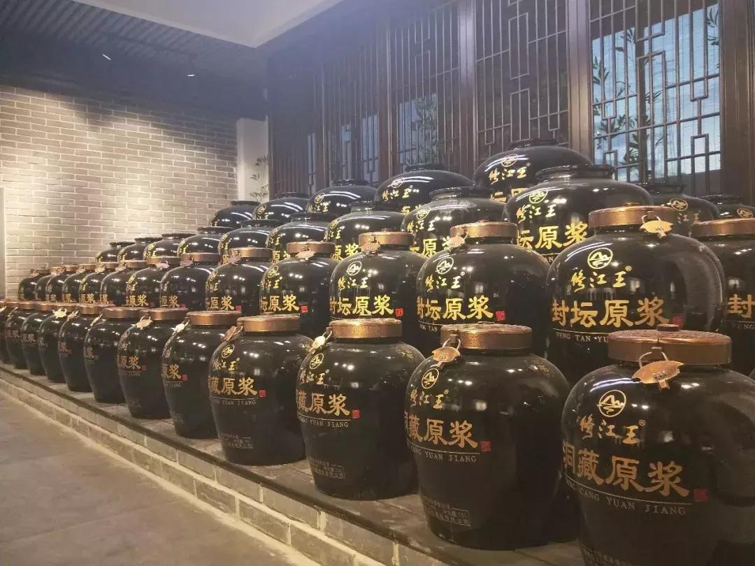 “金榜题名，状元封坛”修江王三重豪礼大放送