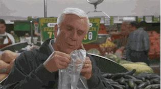 搞笑gif开心一刻,搞笑gif段子妹子你太皮了