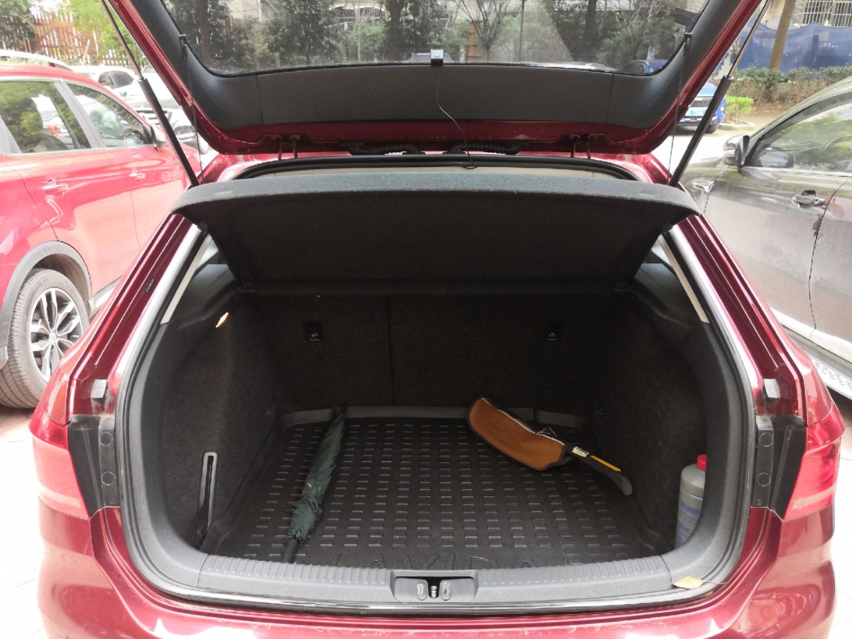 有没有四川成都的妹子，大众朗行寻找白富美了，5.98万自己来提。