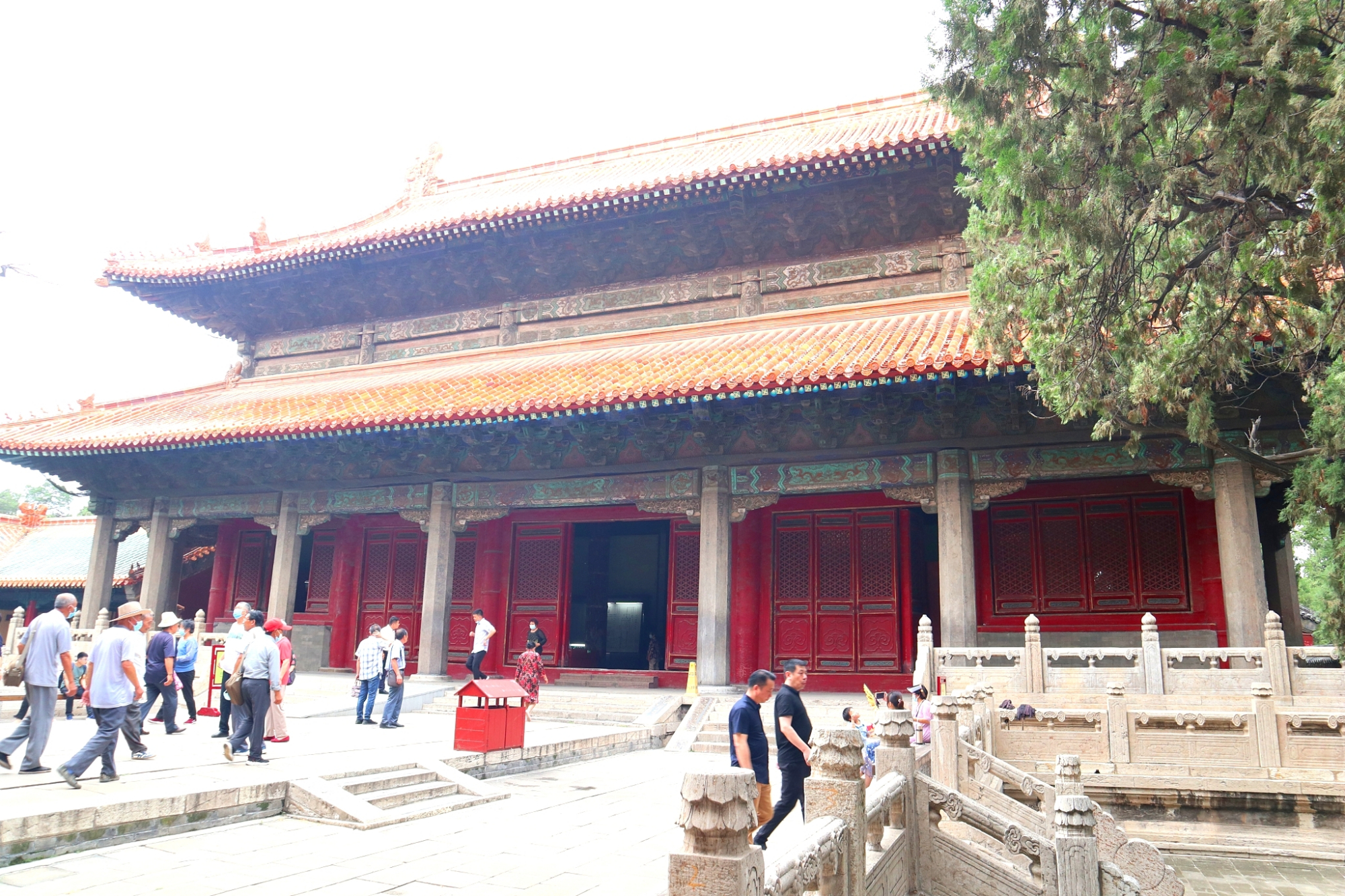 山东曲阜孔氏祠堂,曲阜孔庙家谱