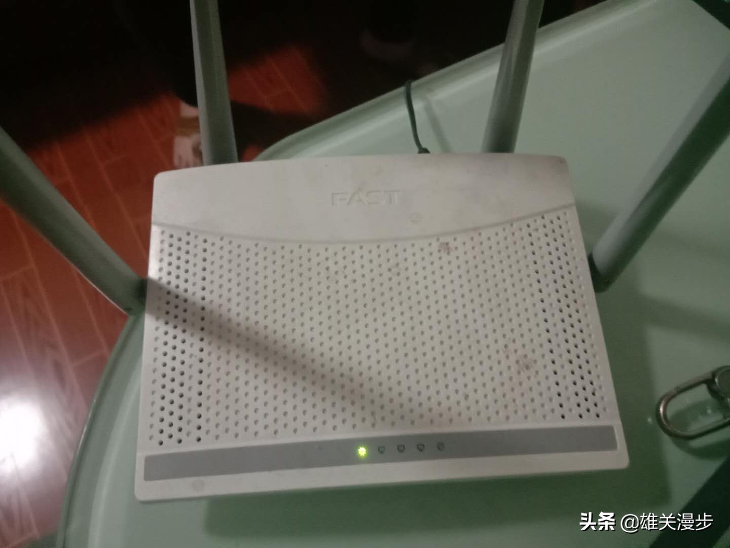 怎么置设万能钥匙破不开的路由器密码