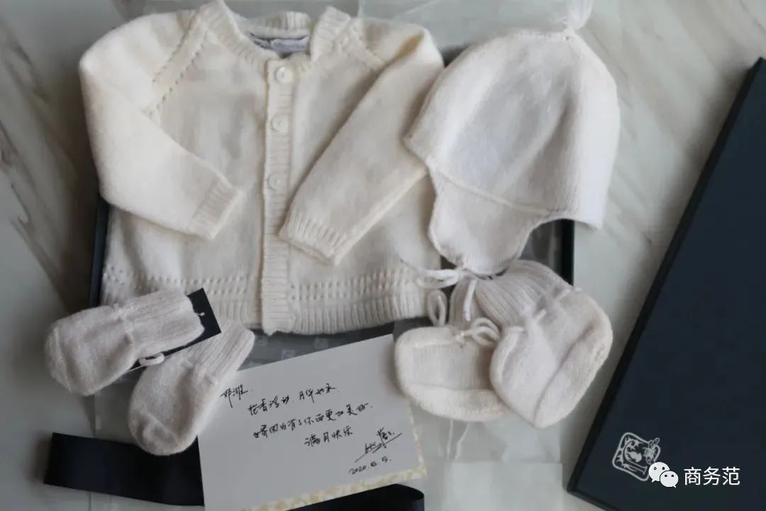 新生婴儿礼物必备物品清单,新生婴儿适合买什么礼物