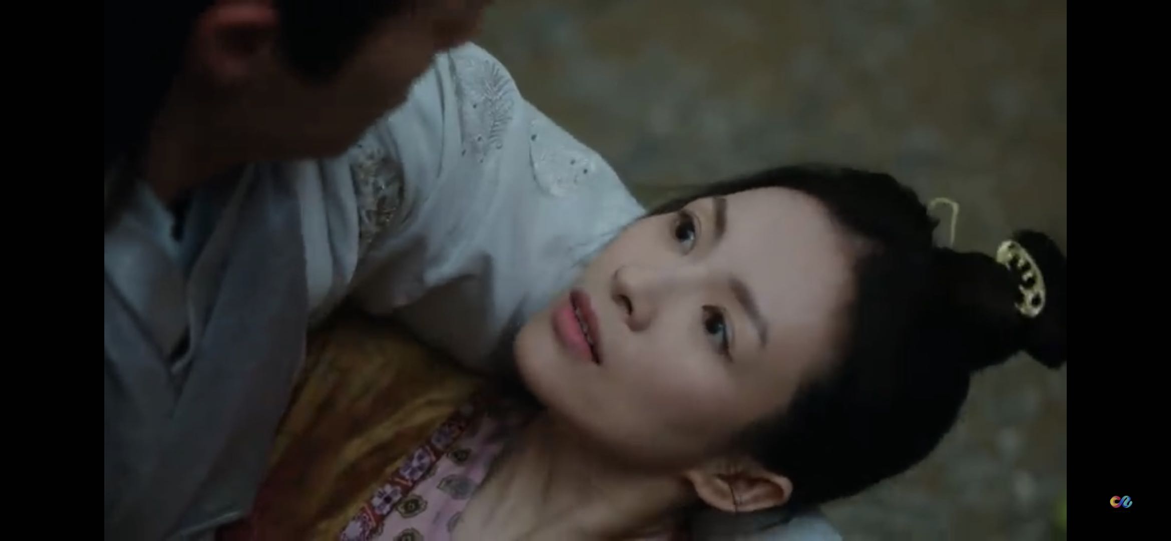 除了尴尬的年龄，圣母玛丽苏《上阳赋》，剧情老梗也一言难尽