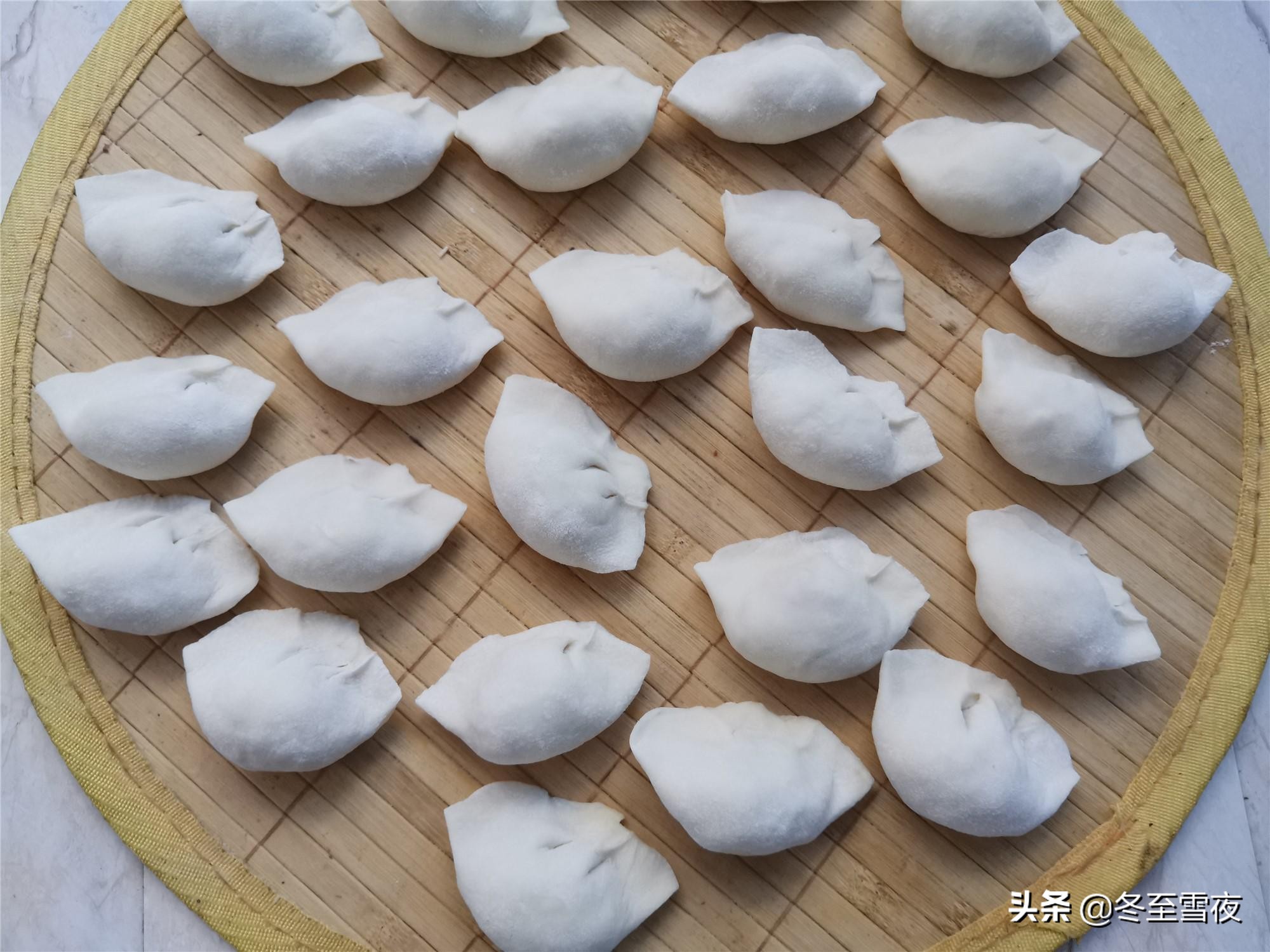 老东北美食西红柿鸡蛋馅水饺,豫满香500g东北灌汤水饺