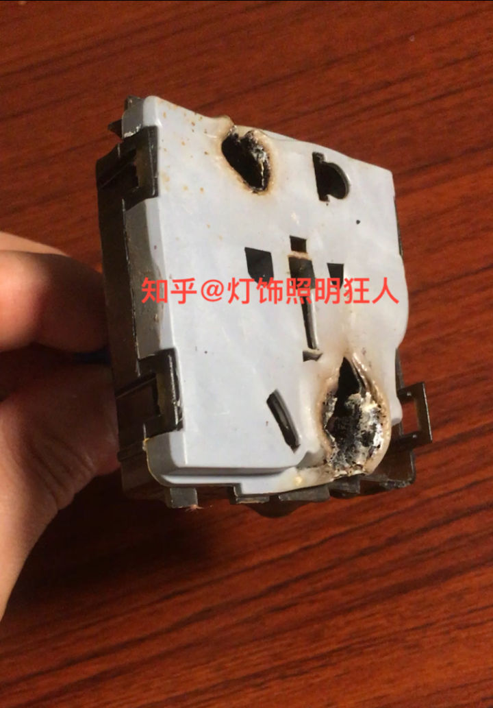 开关插座各品牌测评,开关插座十大名牌哪款性价比高