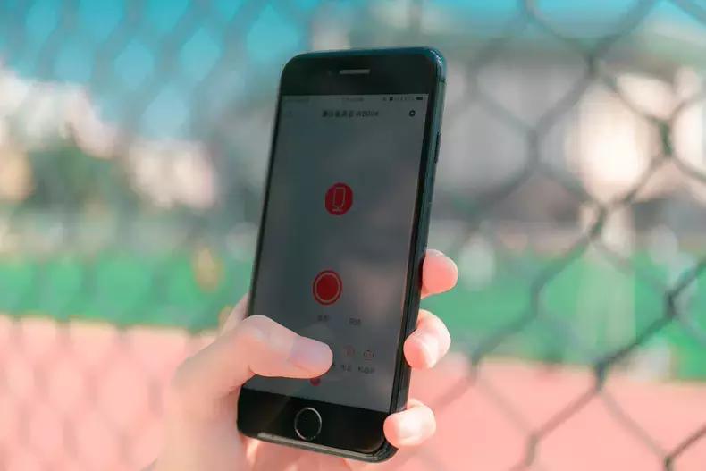 手机k歌用哪款耳机最好,如何选好一款较好的k歌耳机