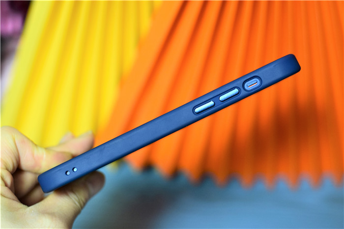 benks贴膜iphone12,蓝色iphone12全包手机壳暗夜绿