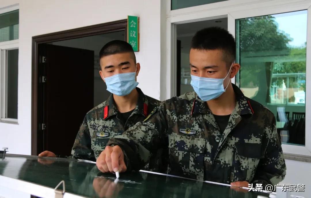 “宅”在营区久了太无聊？不可能的事！兵哥兵姐解锁“文娱”新姿势