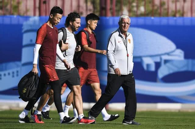 外媒评价中超球场,恒大新球场最新消息中国足球