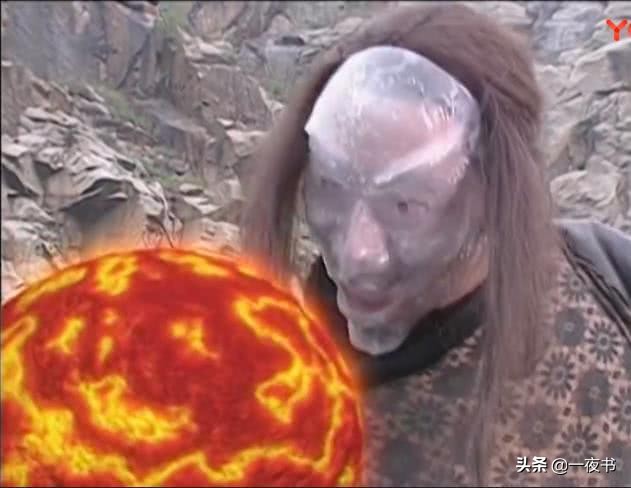 鍑岄湝榄斿墤鍜岄緳鍏冭皝鍘夊,榄斿墤鐢熸妫嬪噷闇滃墤璧锋鍥炵敓