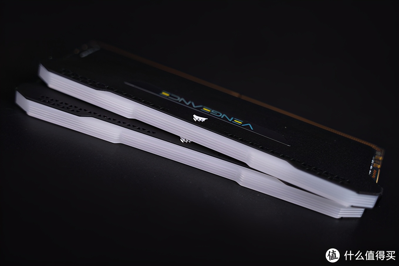 海盗船icue灯光控制评测,海盗船icue使用教程