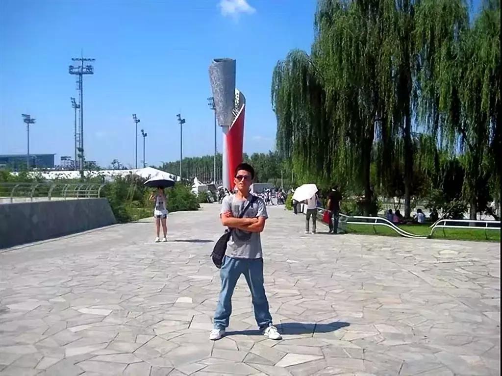 马云收废品搞笑视频,马云最后一百万做了什么