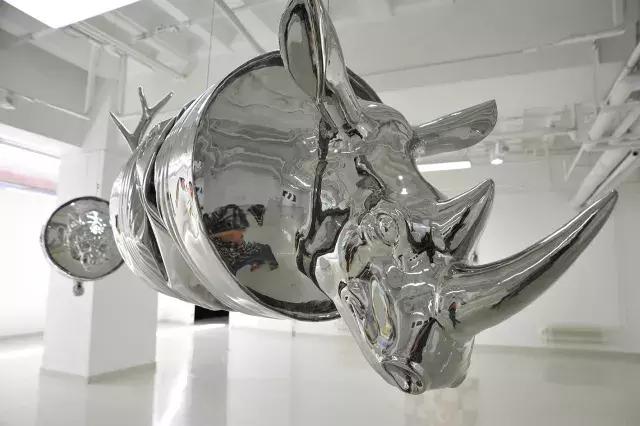 任宏伟|油桶中的褶皱美学