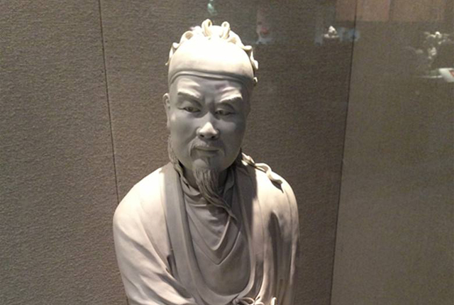 关汉卿为什么叫关汉卿,戏曲家关汉卿简介