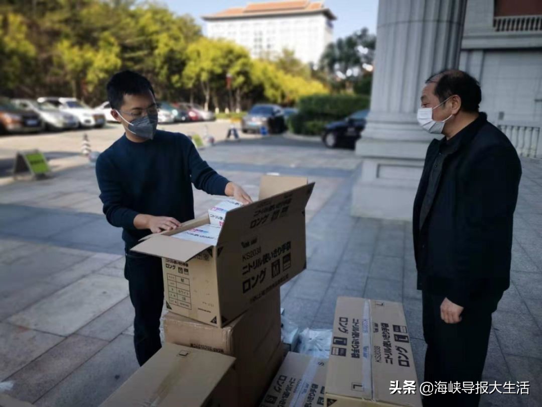 向捐赠抗疫物资发来感谢引起反响,我区多家爱心企业及个人捐款