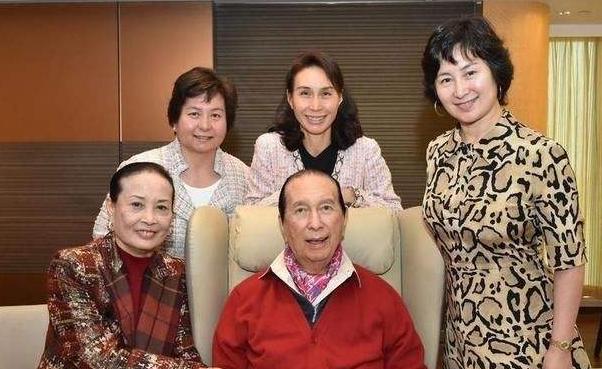 赌王陈婉珍怎么上位,陈婉珍为什么能嫁给赌王