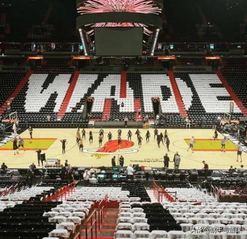 韦德为啥穿3号球衣,韦德含泪退役三号球衣