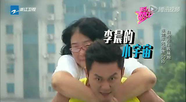 易烊千玺林更新年龄差,林更新与易烊千玺长得像吗