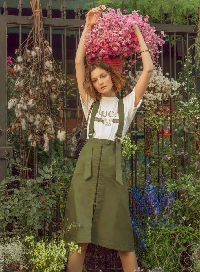 穿腻了t恤还有哪些选择,穿腻的衣服怎么重新搭配