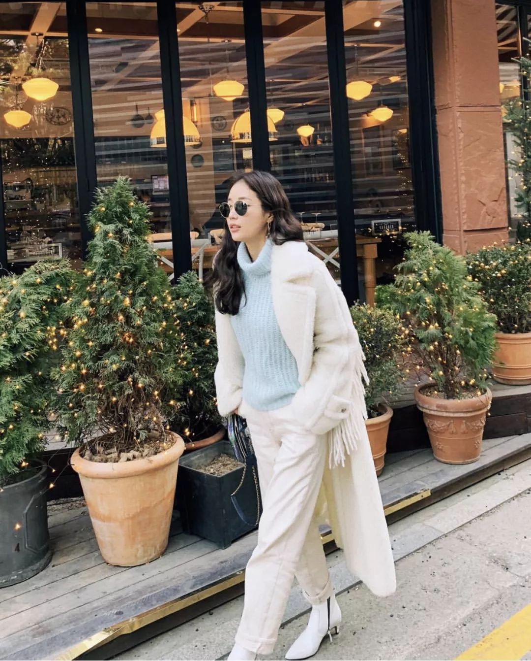 欧美时尚博主穿搭示范冬,韩系慵懒风冬季穿搭博主