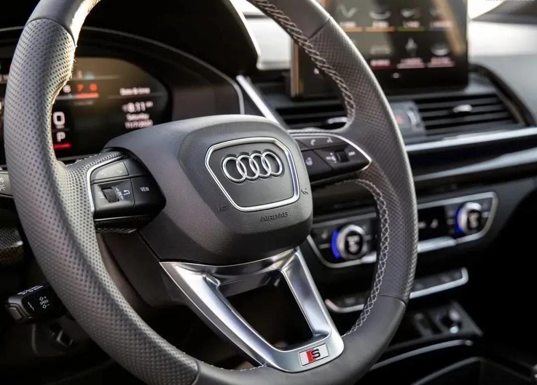 q5最快几秒破百,6.2秒破百奥迪q8