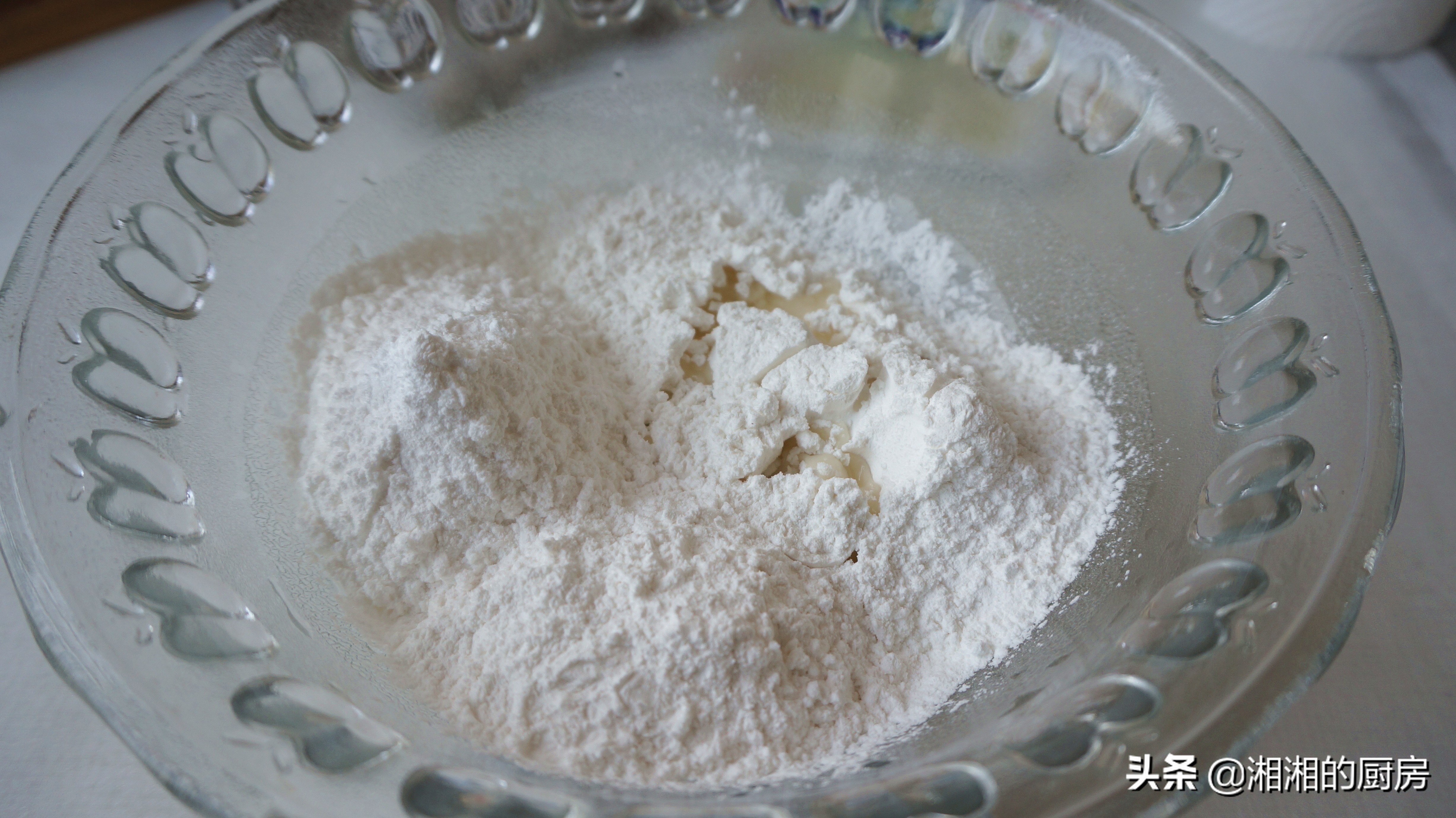 大米粉自己做米线的方法,在家自制米线这样做滑爽麻辣