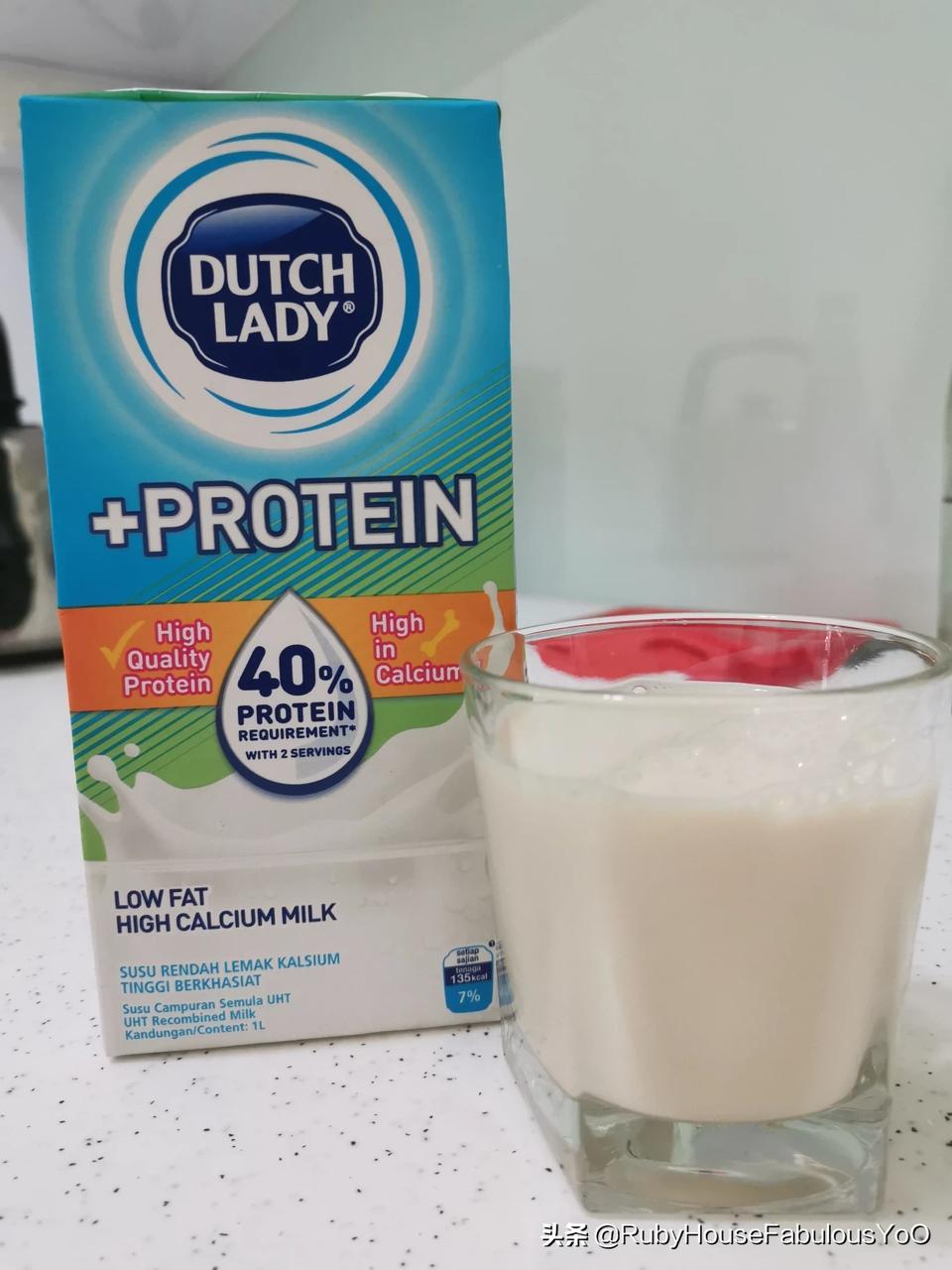 在马来西亚生活最常喝到的国民级牛奶之一-荷兰子母牌牛奶