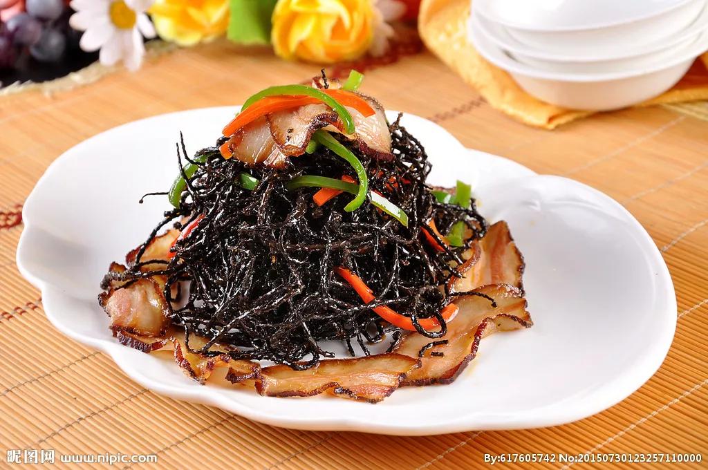 清新的花可以做什么菜,做菜点缀可食用的花