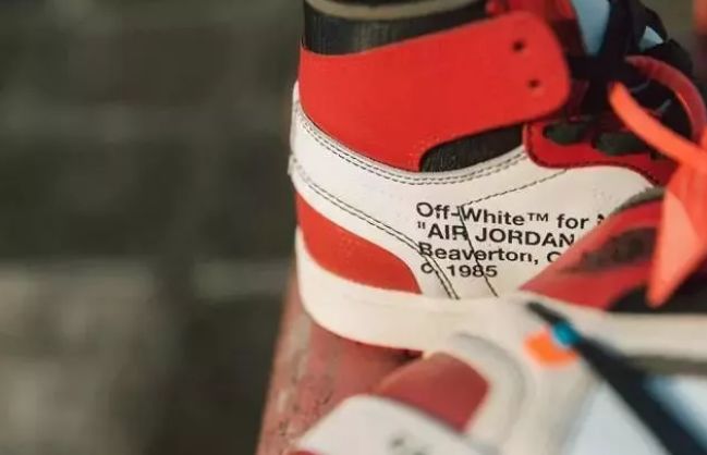 “炒鞋”成了“大生意”?江苏一大学生花38万元买球鞋,结果