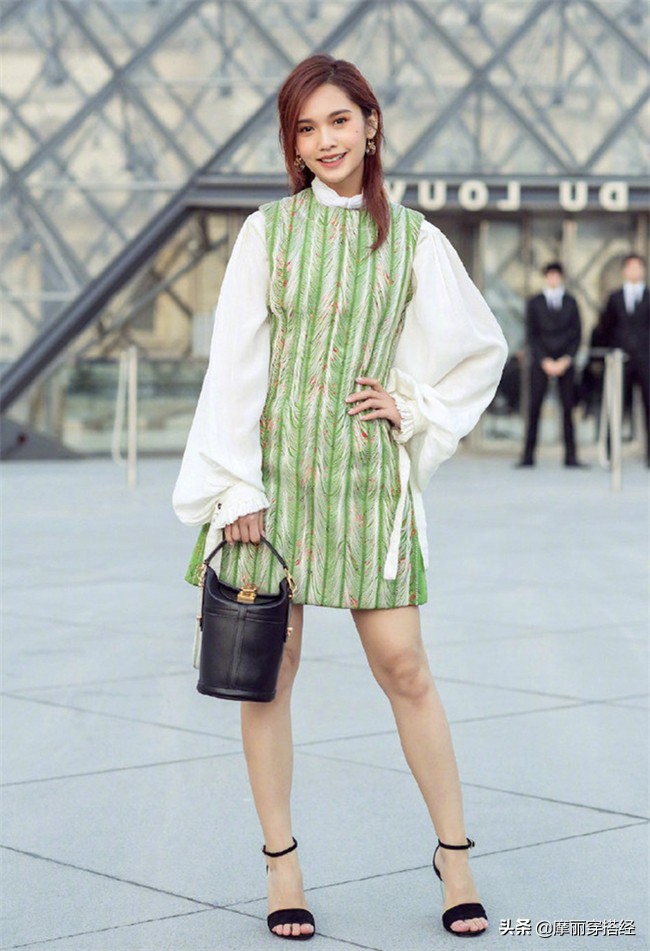 对粗手臂束手无策?泡泡袖来为你打掩护,演绎浪漫的少女风