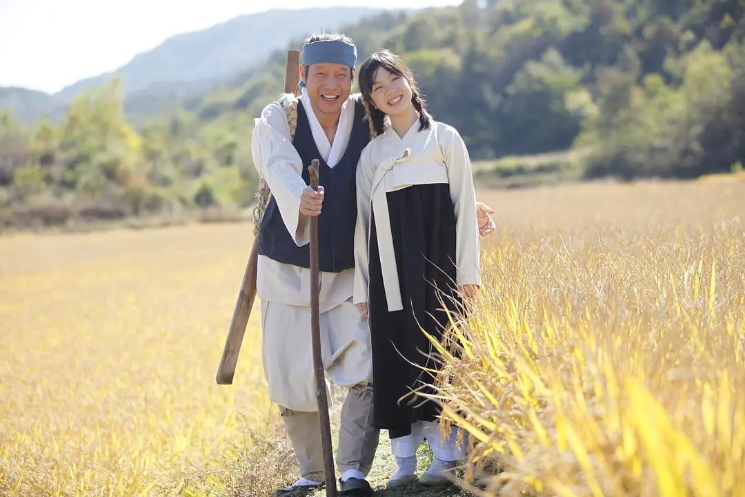 中韩少女在慰安所的真实遭遇，被鬼子整日折磨，这电影拍得太真实