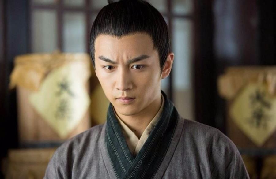 笑傲江湖俩版林平之对比,林平之眼中的笑傲江湖