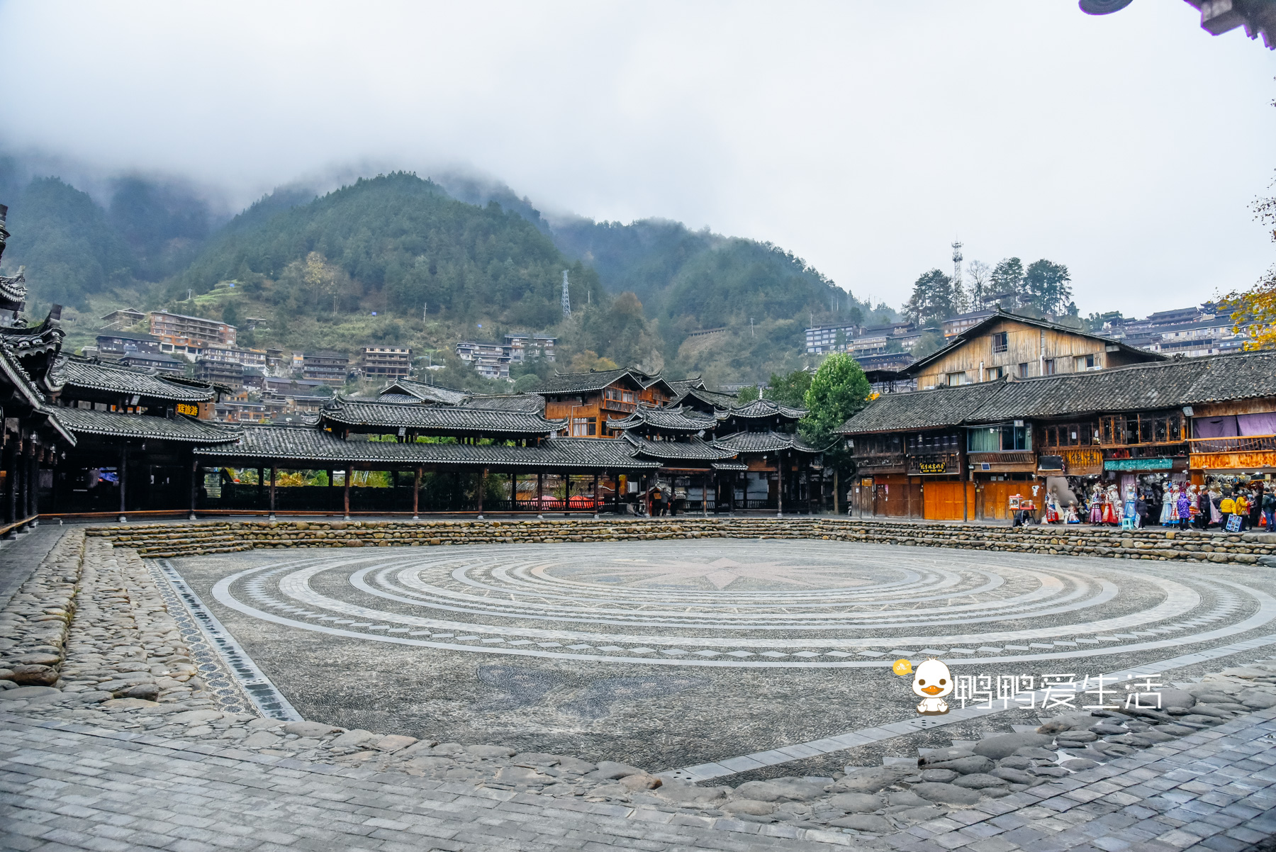 匆匆忙忙的行程,匆匆游览一个景点