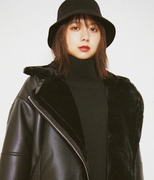 方脸戴什么帽子拉长脸型,什么帽子修饰方脸最好看