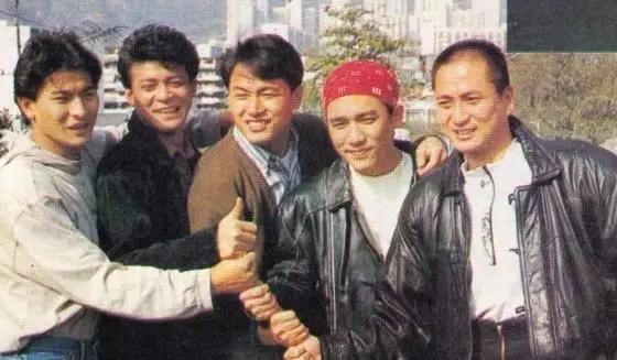 港圈女星是怎么被*养包**的？