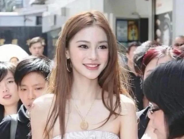 “嫩模皇后”杨颖的升级打怪史,小说都不敢这么写