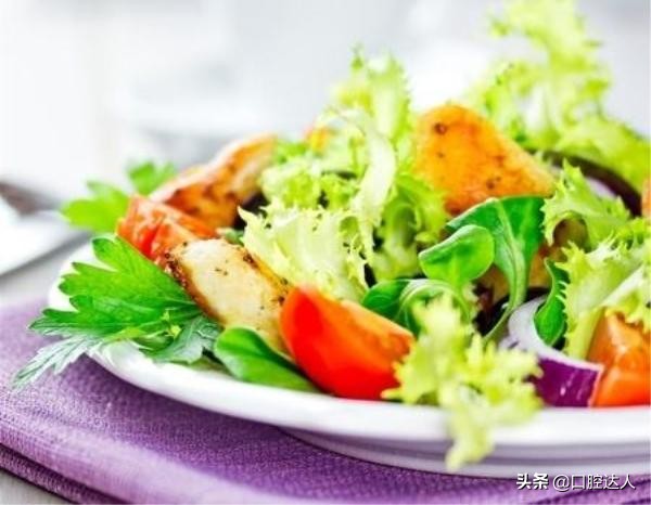 口腔溃疡反复发作是什么病的前兆,口腔溃疡反复发作挂什么科