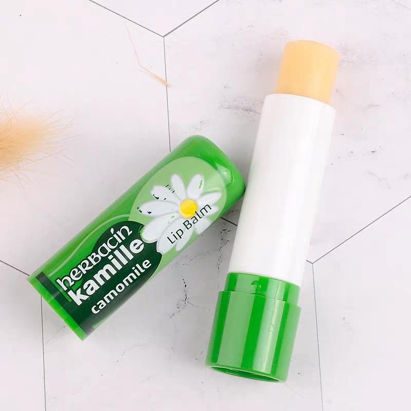 秋季润唇变色唇膏哪款最好用,适合唇色深的女生伪素颜唇膏推荐